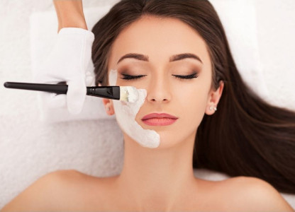 Facial_treatment